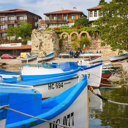 Desi House 403 Nesebar