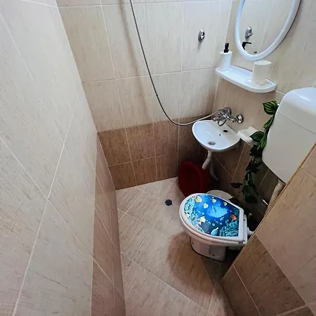 Desi House 403 نيسيبار