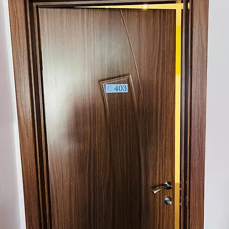 شقة Desi House 403 نيسيبار